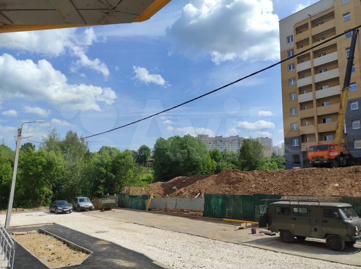 2-к. квартира, 83,5 м², 1/9 эт.