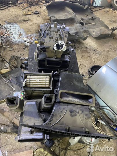 Корпус печки toyota ярис