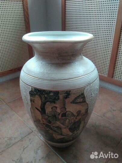 Ваза напольная керамическая