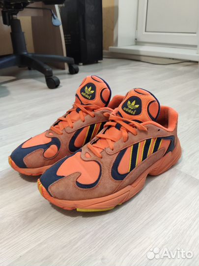 Кроссовки Adidas yung 1 orange