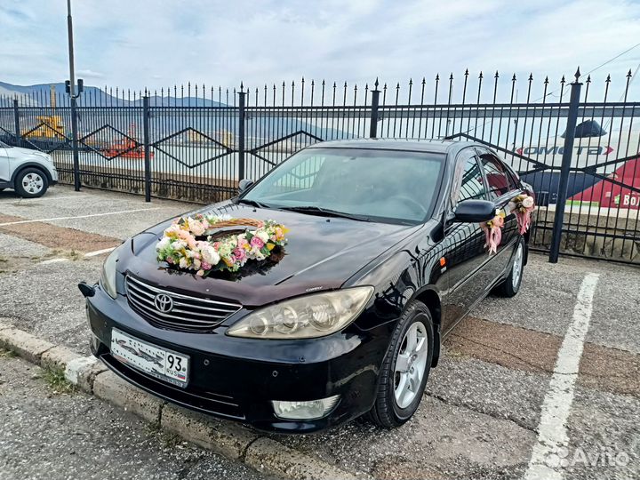 Аренда свадебных украшений на авто