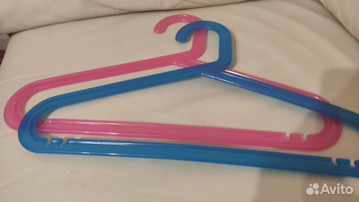 Вешалки плечики 35 см