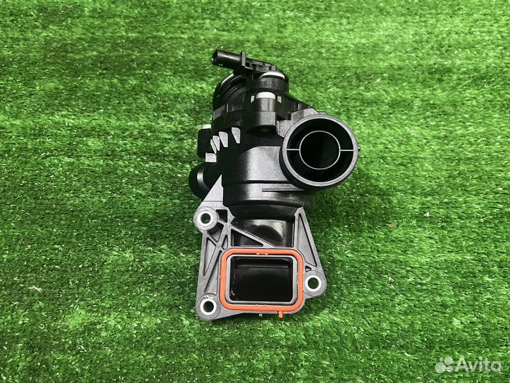 Термостат на Mersedes M276.820