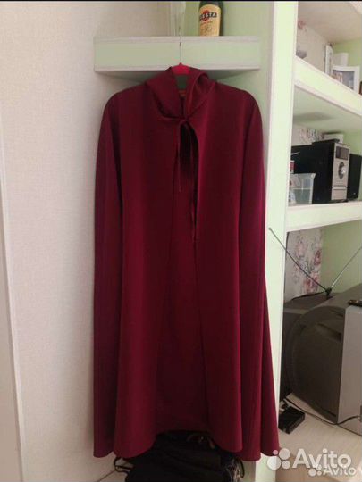 Мантия с капюшоном