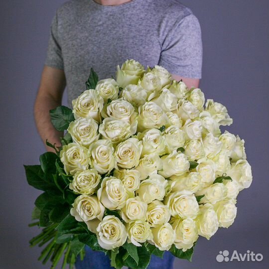 51 белая роза