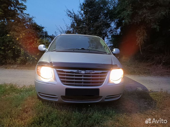 Chrysler Town & Country 3.3 AT, 2004, 400 000 км