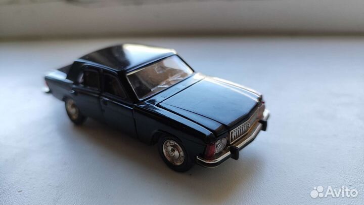 Модель волга газ 3102 СССР 1:43