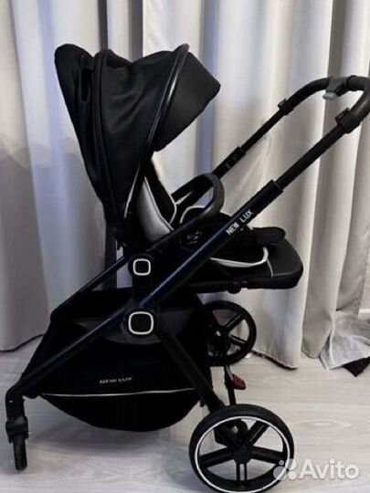 Прогулочная коляска BabyStone New LuX