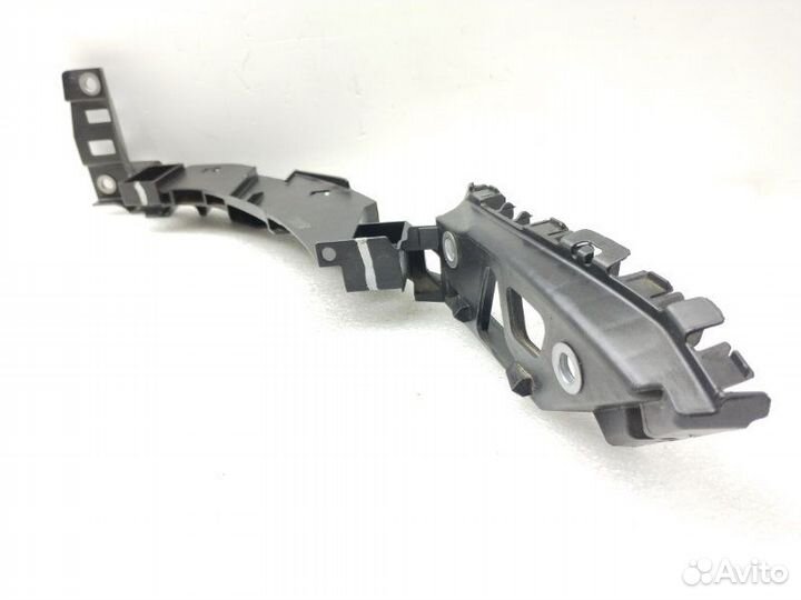 Кронштейн фары правый Volkswagen Polo 5 2010