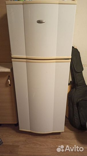 Холодильник whirlpoor