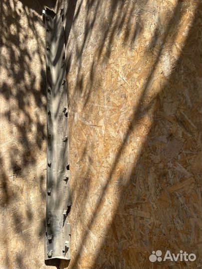 Накладка правого порога Hyundai Sonata 4 EF