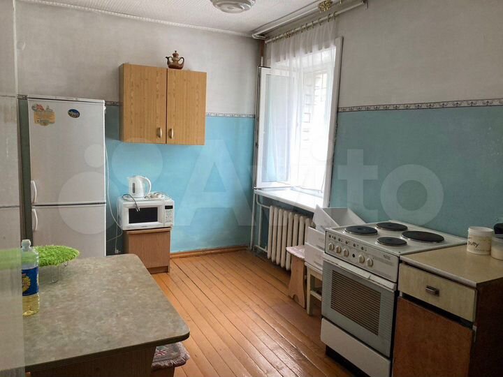 2-к. квартира, 49 м², 1/6 эт.