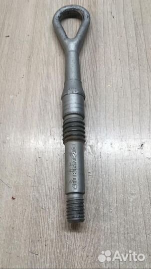 Б/У Крюк буксировочный