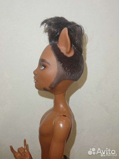 Кукла монстр хай Клод Вульф