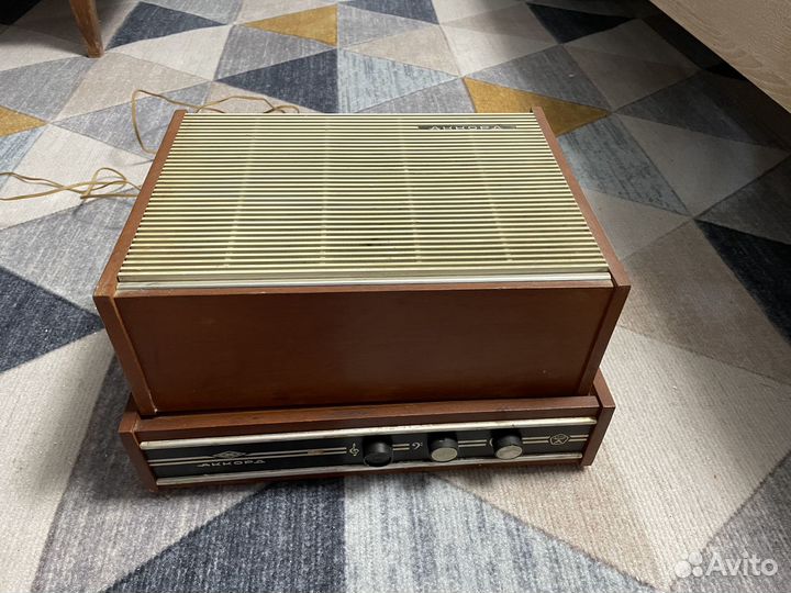 Электрофон аккорд