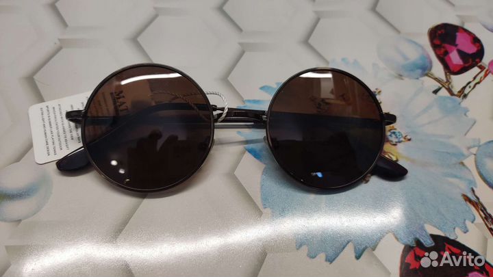 Солнцезащитные очки