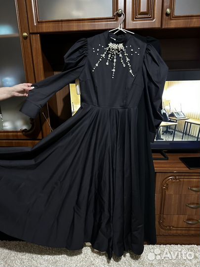 Нарядное платье