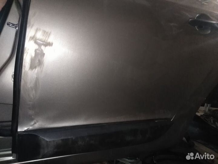 Renault megane 3 дверь левая задняя в сборе