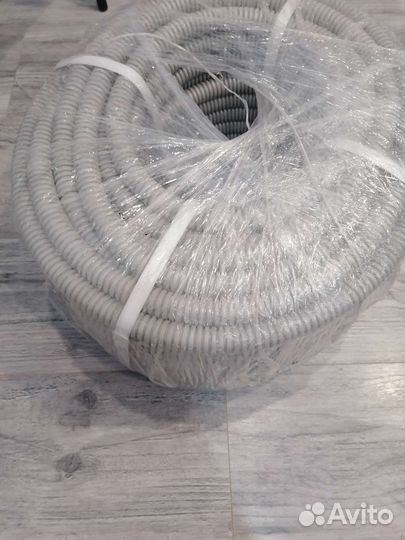 Труба гофрированная пвх с зондом IEK 20 мм