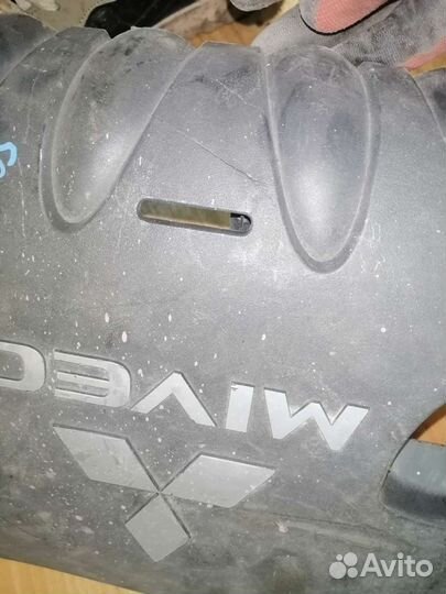 Декоративная крышка двигателя Mitsubishi Lancer X