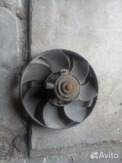 Вентилятор радиатора Ford Escort 6 95-00