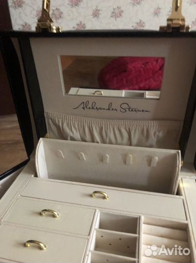 Органайзер для украшений