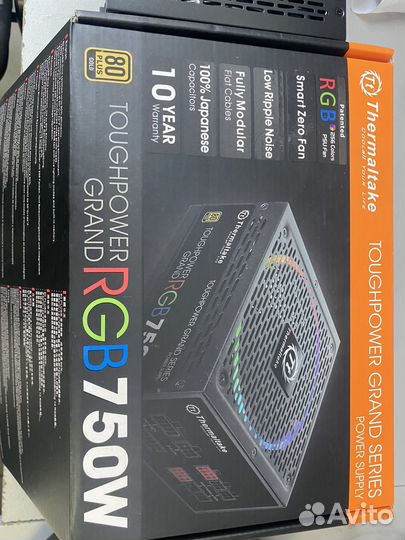 Блок питания thermaltake 750