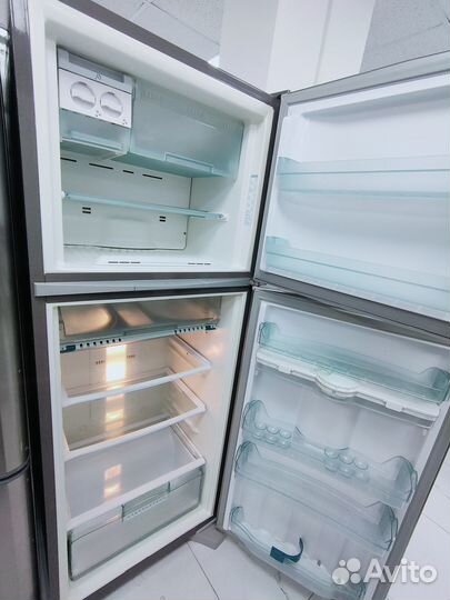 Холодильник Whirlpool No Frost