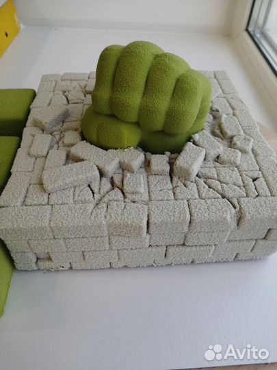 Силиконовая форма кулак халка