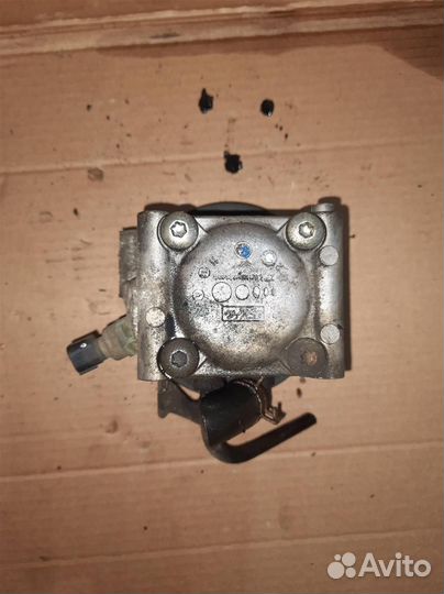 Насос гидроусилителя от Ford Focus II 2005-2008