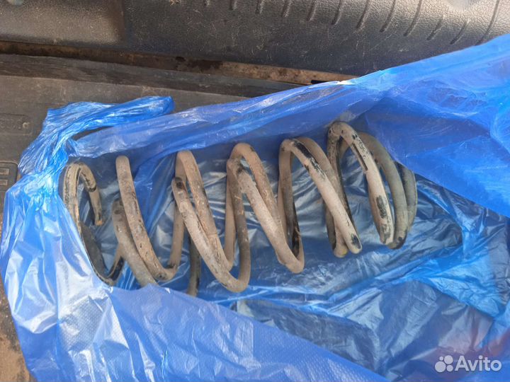 Амортизатор задний на hyundai solaris