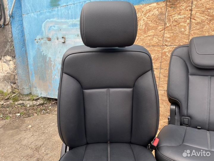 Кожаный салон Mercedes-Benz Gl X164 4.7 2012