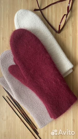 Варежки женские