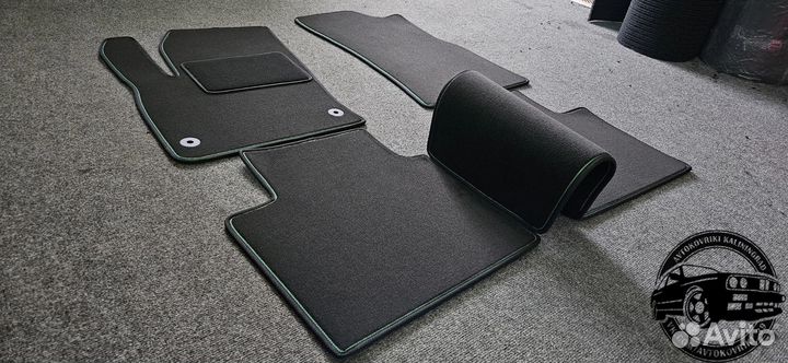 Автоковрики для Geely Monjaro