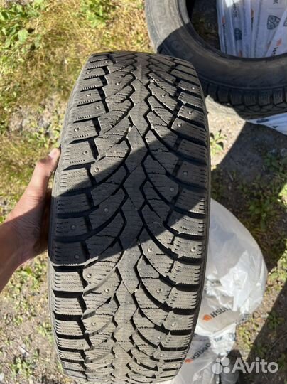 Pirelli Formula Ice 215/60 R17 100T