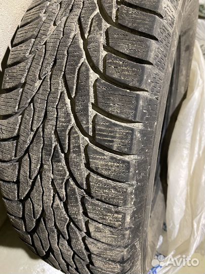 Kumho Solus HP4 Plus 225/65 R17