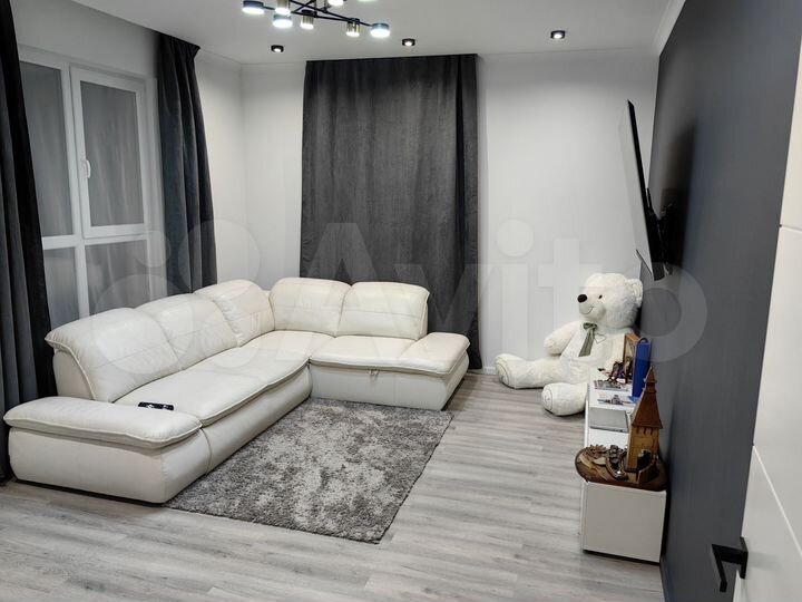 1-к. квартира, 33 м², 3/3 эт.