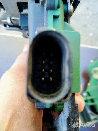 Дверной замок на переднюю дверь Фольксваген