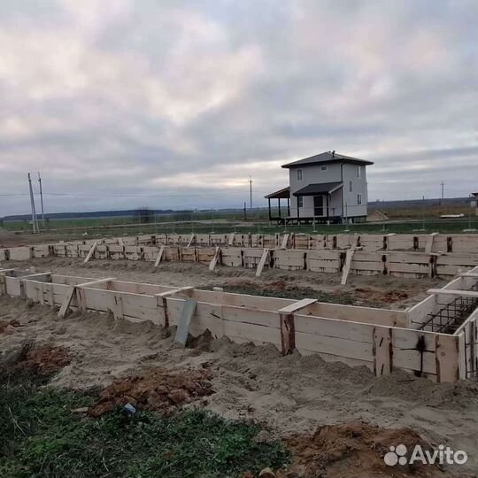 Монолитные плиты, фундамент