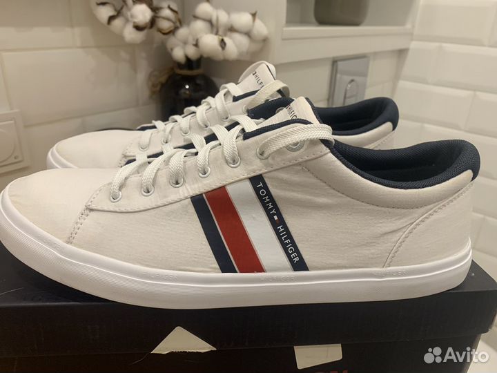 Tommy hilfiger кеды р. 43-43,5