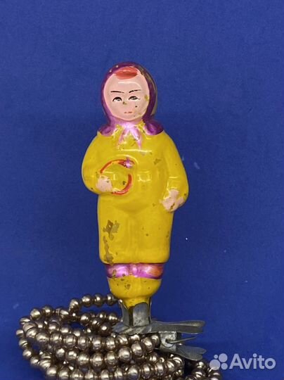 Елочная игрушка СССР Ребенок с погремушкой (85)