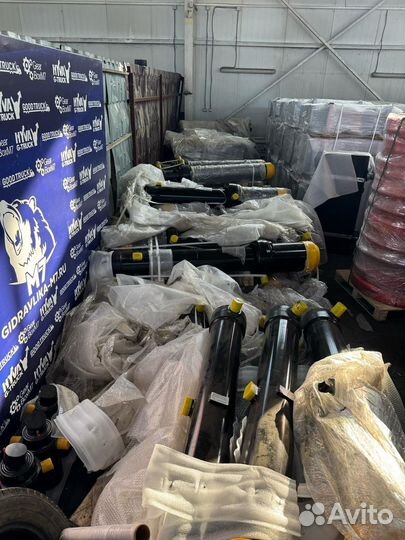 Гидроцилиндр подъема кузова