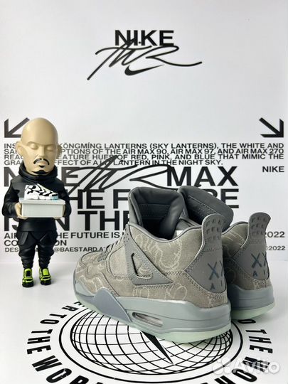 Nike air jordan 4 retro kaws