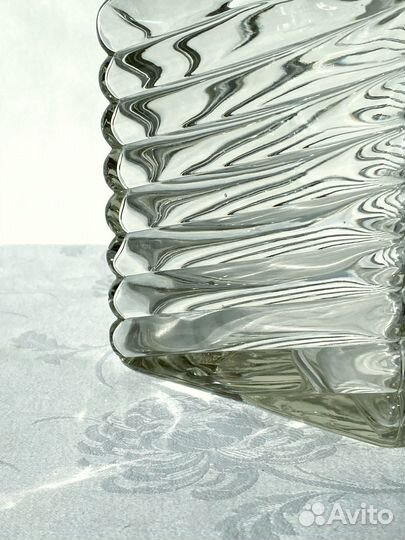 Графин для напитков старинный Европа