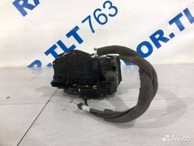 Замок двери задний правый nissan juke 1.6 мт