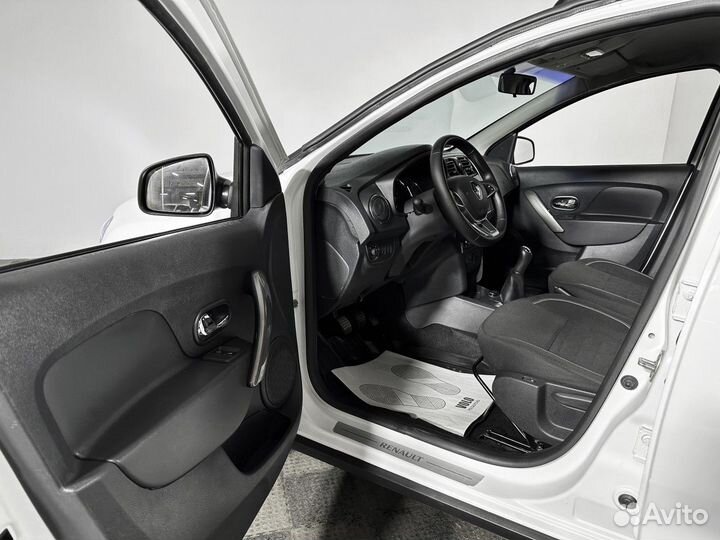 Renault Sandero Stepway 1.6 МТ, 2019, 37 351 км