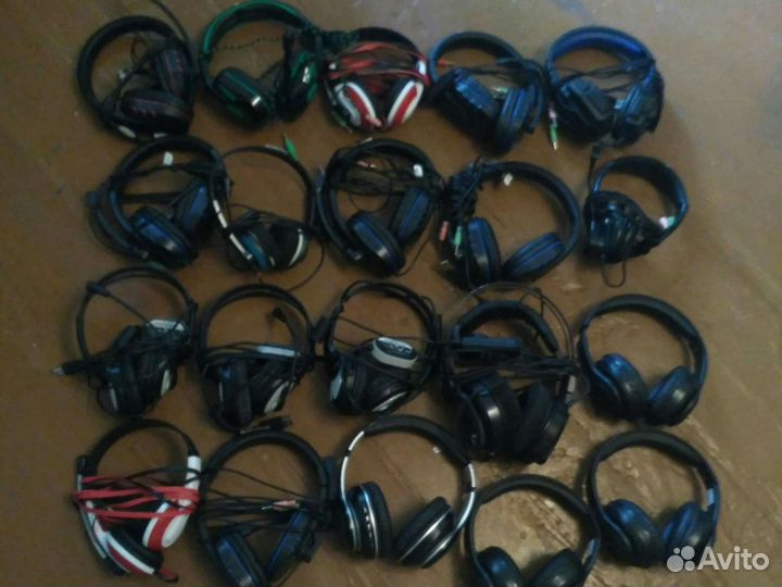 Наушники с микрофоном