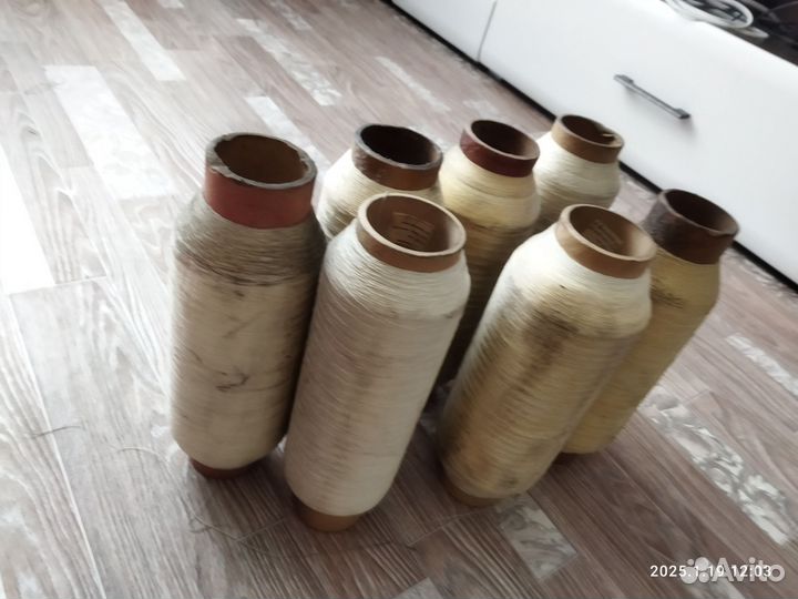 Нитки швейные бабины