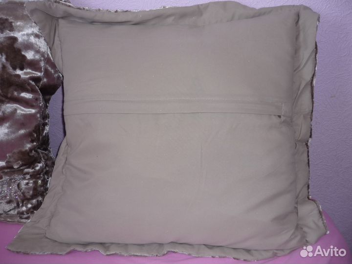 Продам декоративные подушки новые