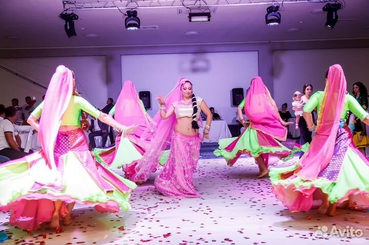 Танцы на праздник. Шоу-балет